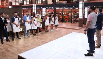 Joi seară, concurenții MasterChef trebuie să gătească același preparat, cu același plating, dar despărțiți de un zid
