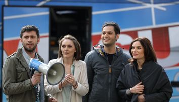 Au inceput filmarile pentru Visuri la Cheie, insa Dragos, Adela, Alina si Ommid mai cauta familii pe care sa le ajute!