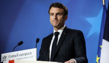 Scandal de proporții în Franța! O membră a partidului lui Emmanuel Macron a pozat pentru Playboy