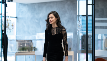 Raluca Aprodu se alătură serialului VLAD!
