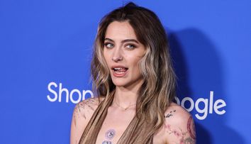 Motivul pentru care Paris, fiica lui Michael Jackson, se identifică ca femeie de culoare