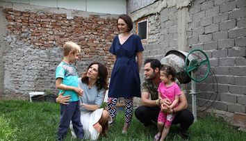 Echipa Visuri la cheie a dus mai departe visul lui Costi de a oferi familiei o locuinta perfecta