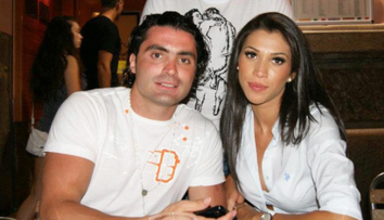 Sotia lui Pepe a incins atmosfera la un eveniment monden. Cum a aratat Raluca Pastrama, in cea mai transparenta rochie purtata pana acum