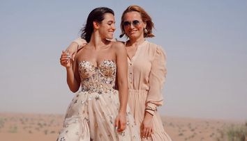 Andreea Esca își sărbătorește ziua de naștere în Grecia. Mesajul fiicei: „Pentru totdeauna modelul meu”