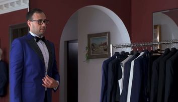 Daniel și-a ales mai greu costumul de mire, dar cum s-a descurcat Loredana? Ce model de rochie i-a plăcut