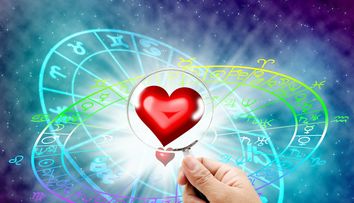 Cele trei zodii care se vor îndrăgosti în weekendul 13-14 iunie! Astrele sunt de partea lor