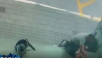 Scene de groază petrecute într-o stație de autobuz. Un bărbat a agresat o femeie, încercând să o sugrume