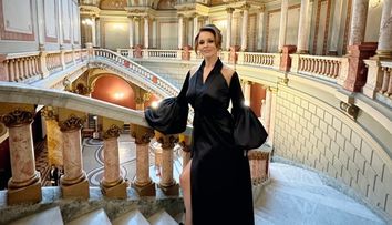 Andreea Marin, ca o prințesă la bal! Vedeta a dat dovadă de eleganță și rafinament la o gală de prestigiu
