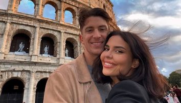 După ce l-ar fi înșelat cu Dan Alexa, Andreea Popescu i-a dat lovitura de grație lui Rareș Cojoc, chiar în fața notarului. Va păstra numele fostului soț