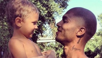 Prizonierul top-model. Ce s-a intamplat cu el dupa ce fotografia sa a devenit viral pe internet