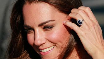 Poze cu ducesa Kate in costum de baie si insarcinata, publicate intr-o revista italiana