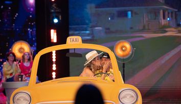 Săriți de pe fix, 21 septembrie : Provocare absolută pentru Cosmin Seleși! Cum s-a descurcat în rolul de taximetrist VIP