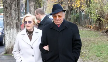 Ce pensie de urmaș ar putea încasa Nina Iliescu, după moartea fostului președinte Ion Iliescu. Acesta primea o sumă considerabilă de la stat