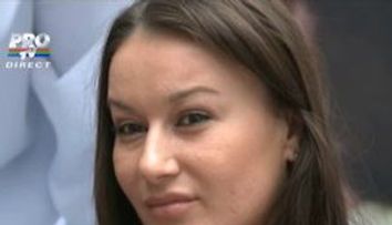 Raluca Sandu: 