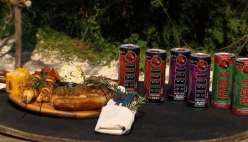 (P) Recompensa supremă la Survivor România: frigărui, cârnați, kebap și o porție zdravănă de revigorare