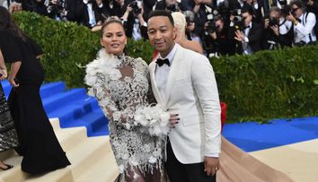 Chrissy Teigen si John Legend vor fi din nou parinti