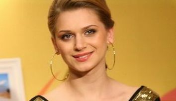 Lia Sinchevici a declarat in exclusivitate la ProTv International ca a fost ceruta de sotie FOTO