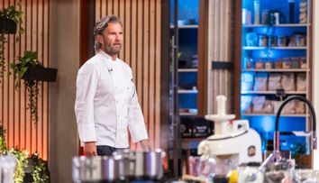 EXCLUSIV! Interviu cu Carlo Cracco, bucătarul Italian cu o stea Michelin, care îi va supune pe semifinaliștii MasterChef la un test al rafinamentului gastronomic. Ce preparate românesc l-a cucerit iremediabil: „Foarte bune”