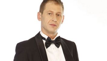 Mircea Solcanu, operat pe creier. Si-a dus mama la Paris de teama ca ar putea muri si ca nu a petrecut destul timp alaturi de ea