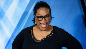 Oprah Winfrey, schimbată radical după ce a slăbit aproape 50 de kilograme! Vedeta a fost surprinsă când ieșea dintr-o sală de sport FOTO