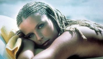 In anii ’80, nu exista barbat care sa nu o doreasca. Sexy actrita Bo Derek la 59 de ani. Cum arata acum