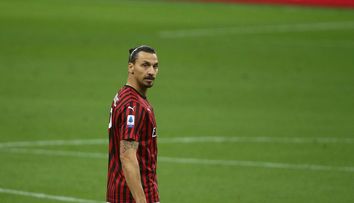 Zlatan Ibrahimovic, vacanță de vis alături de familie în Saint-Tropez. Cum arată partenera celebrului fotbalist