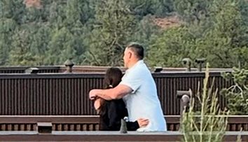 Scandal amoros în sport! O reporteriță respectată, obligată să demisioneze, după ce a fost surprinsă la un hotel cu un celebru antrenor