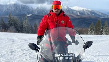 În ce stare se află salvamontistul care a fost atacat de o ursoaică pe o stradă din Predeal. Prietenii și cei apropiați sunt alături de el: „O să fie bine! Este un om puternic!”