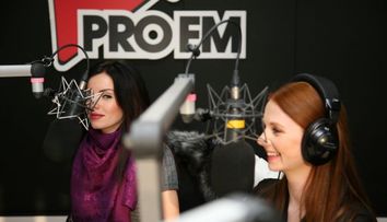 Vedete pazite de soldati cu arma in mana la un concert in Rusia! Experienta incredibila pe care au avut-o fetele de la T.A.T.U.