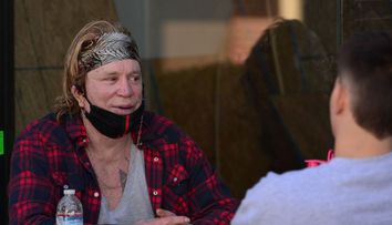 Mikey Rourke, apariție neașteptată pe străzile din Beverly Hills. Cum a fost surprins actorul