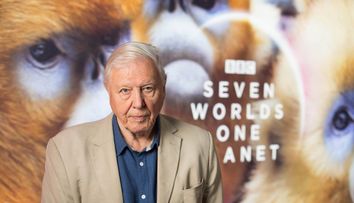 Misterul lui Bigfoot, rezolvat. David Attenboroug a filmat ”monstrul” într-un documentar BBC