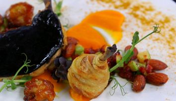 Cocos pitic cu cerneala de sepie si chorizo