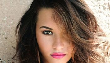 Demi Lovato, de nerecunoscut nemachiata si cu multe kilograme in plus. Cum arata acum vedeta