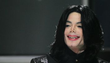 Michael Jackson, fascinat de ideea clonării. Planul controversat prin care ar fi încercat să sfideze moartea. Ce ar fi făcut cu ADN-ul său