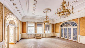 Casa lui Nicolae Ceaușescu din Arad, o bijuterie arhitecturală, scoasă la vânzare pentru 2,4 milioane de euro. Cum arată în interior FOTO