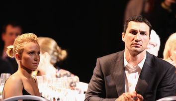 L-a părăsit și îi scoate casa la vânzare. Fosta soție a lui Wladimir Klitschko a încheiat mariajul cu fostul boxer