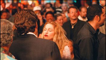 Madonna, dezvăluire șocantă. Cine a fost cel mai bun bărbat pe care ”l-a cunoscut în sensul biblic”. Era căsătorită cu Sean Penn când au avut aventura