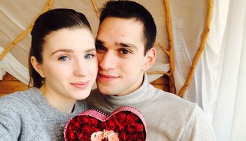 Criss si Vlad au sarbatorit doi ani de relatie. GALERIE FOTO