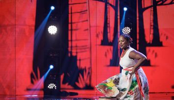 Românii au talent, 4 aprilie 2025. Elisoa Cynthia, moldoveanca din Madagascar, e posibil să te facă să râzi, dar și să plângi: 