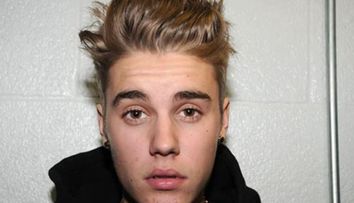 Justin Bieber, arestat dupa ce a batut un barbat la o petrecere privata