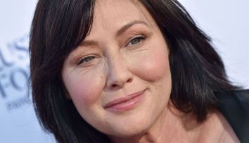 Fostul lui Shannen Doherty vrea să redevină soțul ei oficial, la doi de la tragica ei moarte. Divorțul s-a pronunțat la două zile după deces