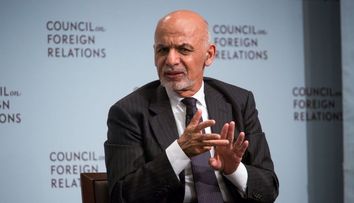 Ashraf Ghani, președintele Afganistanului, ar fi fugit din țară cu 4 mașini doldora de bani