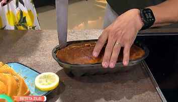 Aroma care umple casa de bunătăți: rețeta de chec cu lămâie și glazură fină