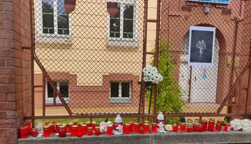 Cine era băiatul de 17 ani, care a murit în accidentul de la Petriș. Alți șapte tineri au fost răniți și se află în spital