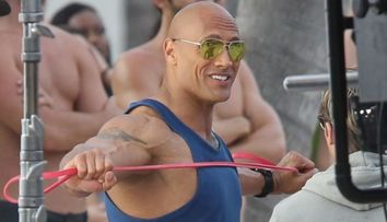 Dwayne The Rock Johnson, imagini de colectie. Cum arata muschii actorului in ultimele fotografii