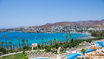 Ce trebuie să facă miile de români care și-au plănuit vacanța de vară în resorturile din Turcia