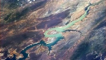Cum se vede Pamantul din Statia Spatiala Internationala. Pozele care au facut senzatie pe internet dupa ce au fost postate de un astronaut