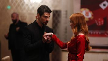 Vlad: ”E un bilet de intrare în casa dușmanului.” De la 21:30, acțiunea se mută la turneul de poker de la cazino!