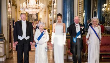 Reacția Camillei, Ducesă de Cornwall, la întâlnirea cu Trump a devenit virală. ”Cel mai bun moment al vizitei”