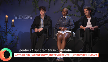 Actorii din „Wednesday” dau din casă! Ce au povestit în exclusivitate pentru „Vorbește Lumea”
